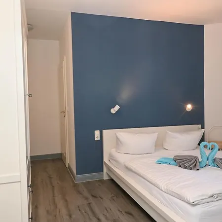 Ferienwohnung Ostseewelle - Villa Sanssouci Apartment *
